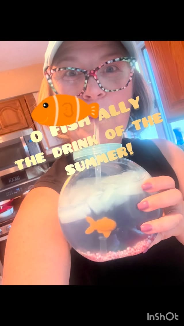 O-FISH-ALLY the drink of the SUMMER! 
I have only a couple left! Who needs this in their life? Comment FISH to grab yours!