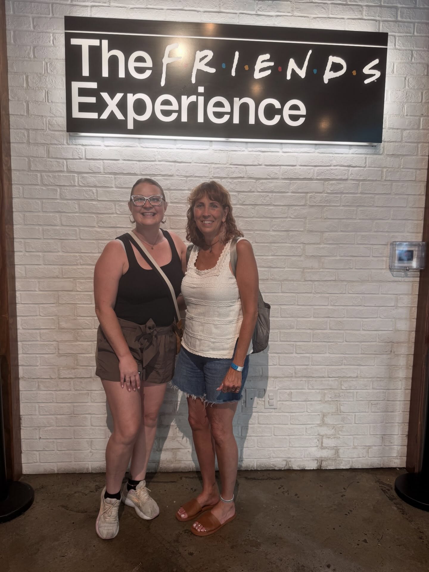 I finally got MY 1:1 time with @susan_dowling in NYC 🤭❤️🗽 and it was soooo worth the wait! 
#family #gallagher #godmother #nyc